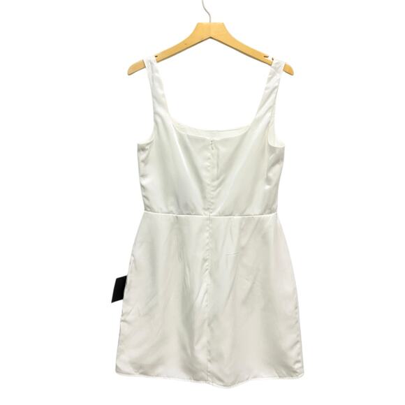 Lulus Gorgeous Aesthetic Ivory Taffeta Sleeveless Mini Dress size Medium NWT - Picture 4 of 6